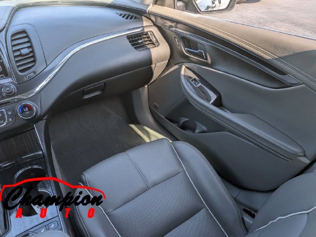 Used 2018 Chevrolet Impala Premier FWD image 18