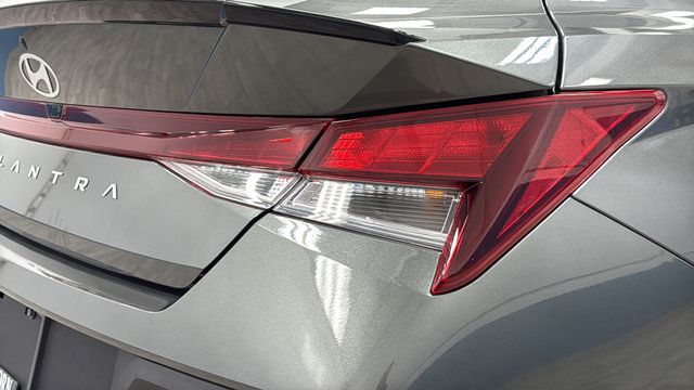 Used 2025 Hyundai Elantra Sport w/ Cargo Package FWD image 34