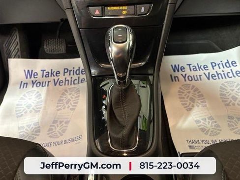 Used 2019 Buick Encore Preferred FWD image 17