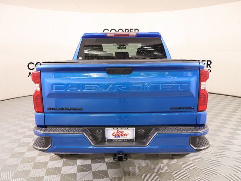 Used 2023 Chevrolet Silverado 1500 Custom AWD/4WD image 20
