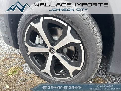 New 2026 Volkswagen Tiguan SE AWD/4WD image 8