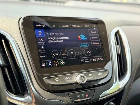Used 2023 Chevrolet Equinox Premier AWD/4WD image 14