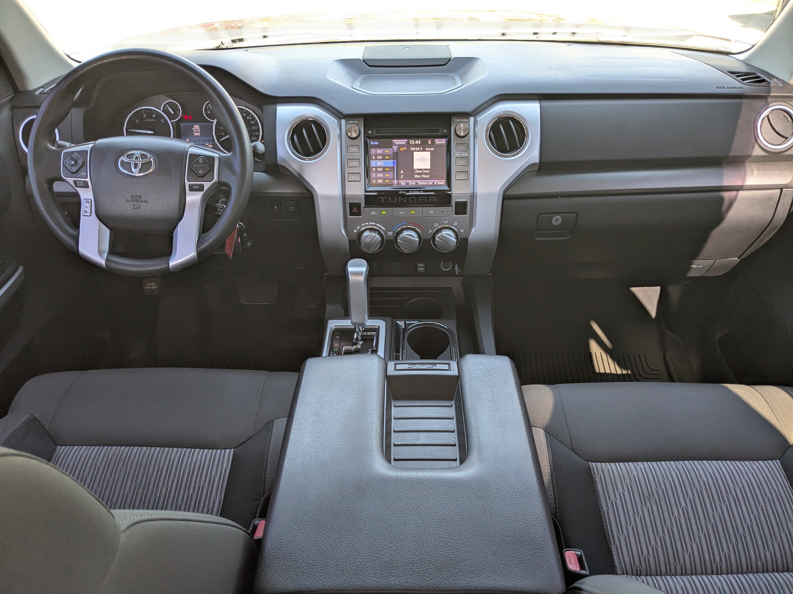 Used 2015 Toyota Tundra SR5 w/ SR5 Upgrade Package RWD image 14