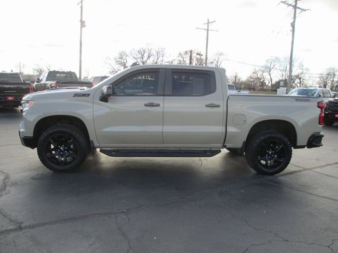 Certified 2022 Chevrolet Silverado 1500 LT Trail Boss w/ Convenience Package II image 9