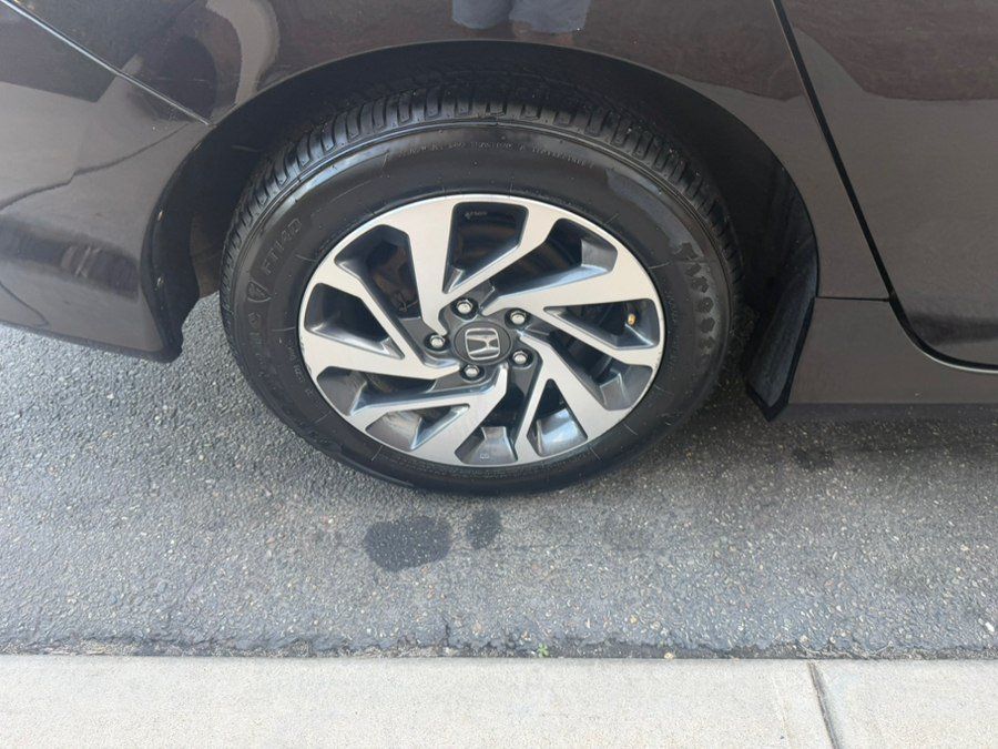 Used 2016 Honda Civic EX image 9