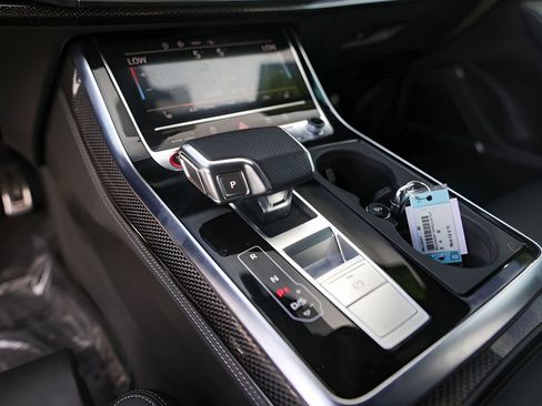 Used 2023 Audi SQ7 Premium Plus AWD/4WD image 22
