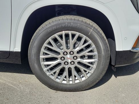 New 2025 GMC Acadia Denali w/ Super Cruise Package image 5