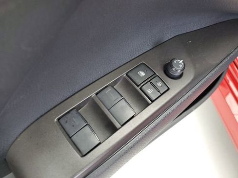 Used 2023 Toyota Camry LE image 20