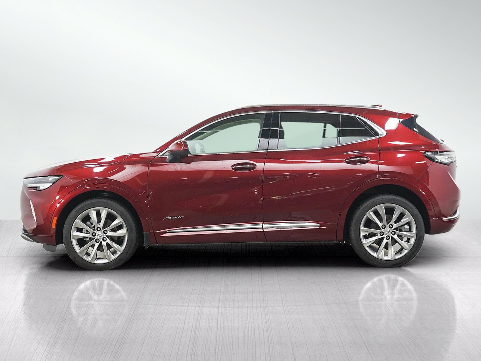 Used 2023 Buick Envision Avenir AWD/4WD image 2