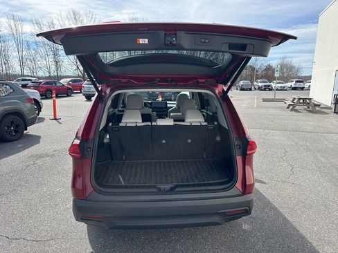 Used 2024 Toyota Grand Highlander XLE image 10