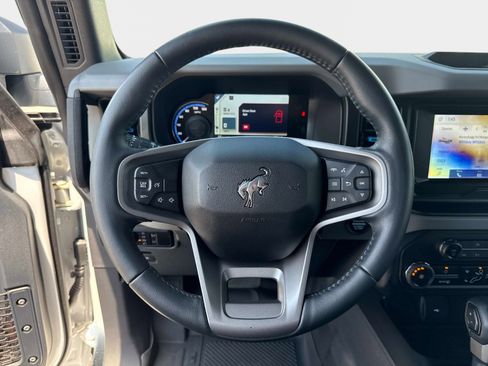 Used 2023 Ford Bronco Black Diamond AWD/4WD image 20