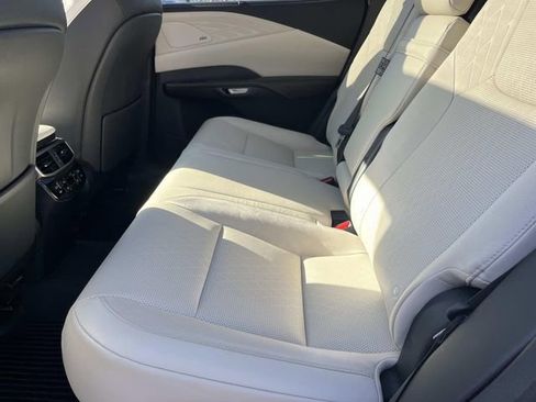 Certified 2025 Lexus RX 350 w/ Convenience Package AWD/4WD image 21