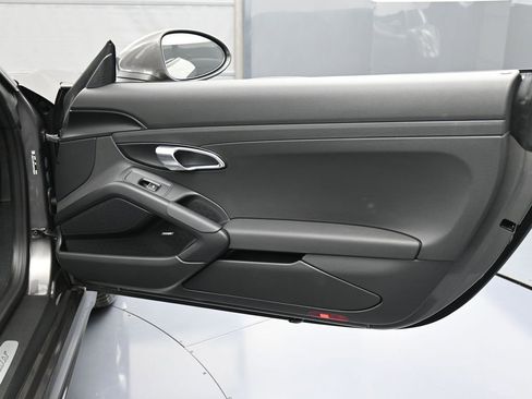 New 2025 Porsche 718 Boxster RWD image 23