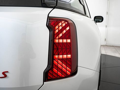 New 2026 MINI Cooper Countryman S image 9