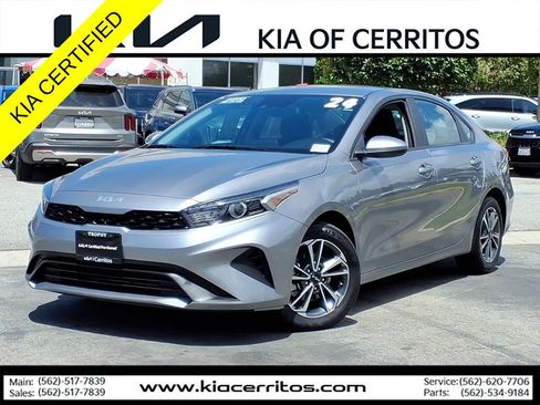 Certified 2024 Kia Forte LXS FWD image 1
