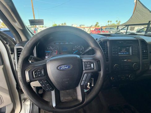 Used 2017 Ford F450 XL w/ Power Equipment Group image 9