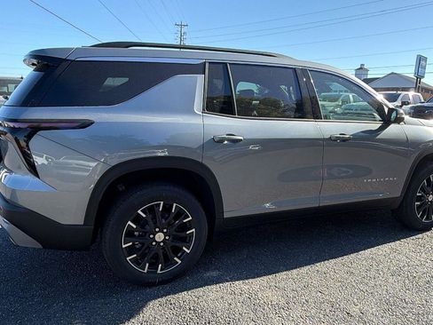 New 2026 Chevrolet Traverse LT w/ Sun and Wheel Package image 5