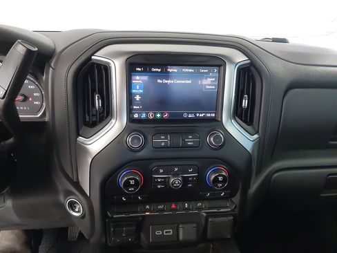 Used 2020 Chevrolet Silverado 1500 RST w/ All-Star Edition image 21