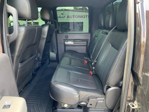 Used 2013 Ford F250 Lariat w/ Chrome Pkg image 10