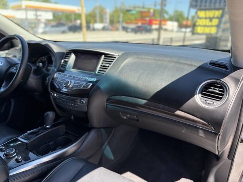 Used 2013 INFINITI JX35 AWD w/ Premium Pkg image 26