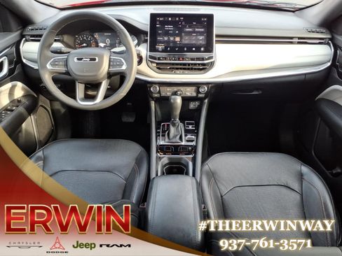 Used 2023 Jeep Compass Limited image 24