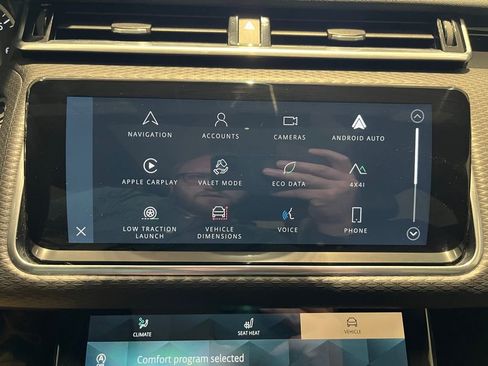 Used 2021 Land Rover Range Rover Velar S AWD/4WD image 50