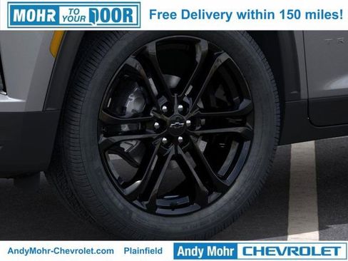 New 2026 Chevrolet Traverse LT w/ Driver Confidence Package image 9