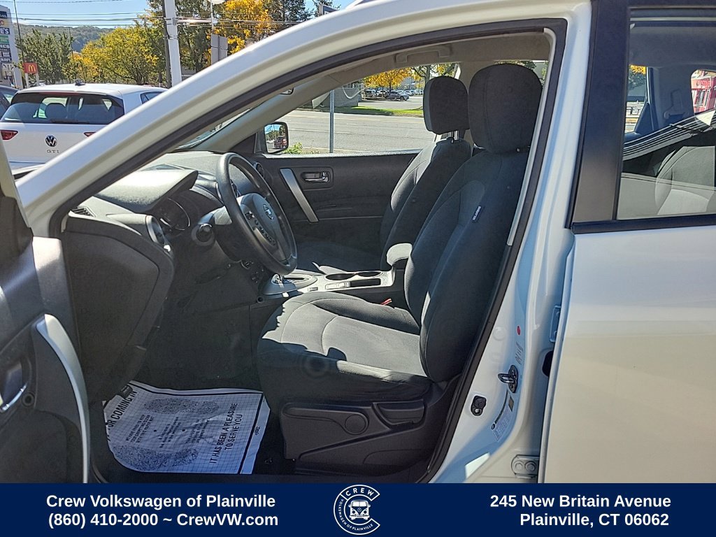 Used 2015 Nissan Rogue S w/ Convenience Package AWD/4WD image 15