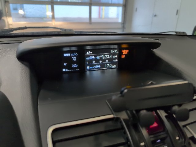 Used 2018 Subaru Forester 2.5i Premium w/ Protection Package #1 AWD/4WD image 21