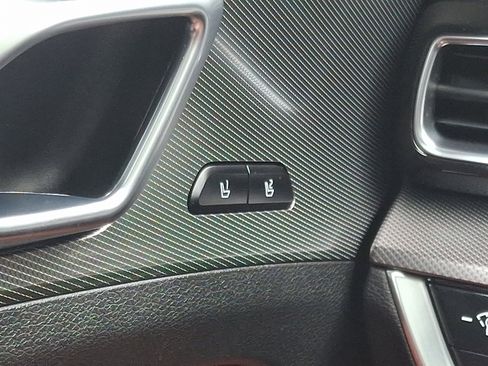 Used 2023 Kia Sportage SX image 24