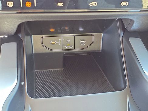 New 2026 Kia Sorento LX image 28