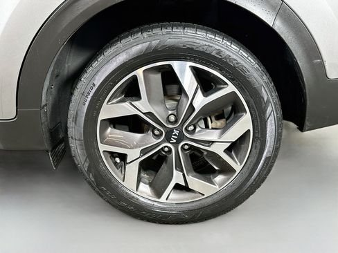 Used 2020 Kia Sportage EX FWD image 28