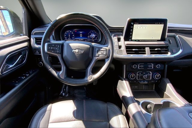 Used 2024 Chevrolet Tahoe RST w/ Luxury Package AWD/4WD image 4