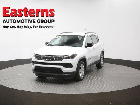 Used 2022 Jeep Compass Latitude w/ Convenience Group FWD image 54