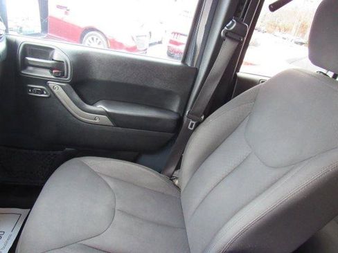 Used 2017 Jeep Wrangler Unlimited Sport w/ Quick Order Package 24S image 23