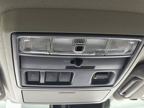 Used 2021 Toyota 4Runner SR5 image 7