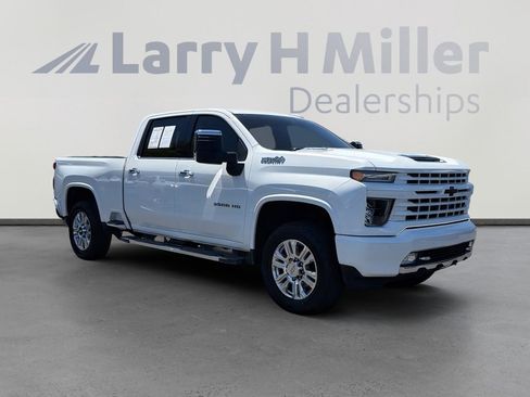 Used 2020 Chevrolet Silverado 3500 High Country w/ Z71 Off-Road Package AWD/4WD image 8