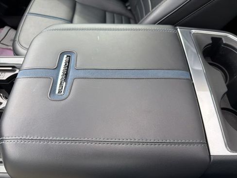Used 2025 Ford F450 Platinum AWD/4WD image 47