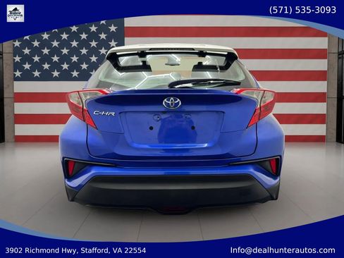 Used 2018 Toyota C-HR XLE FWD image 6
