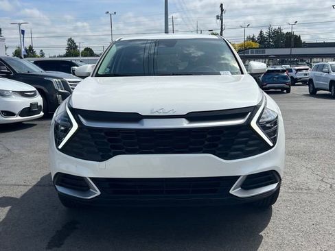Certified 2025 Kia Sportage LX AWD/4WD image 6