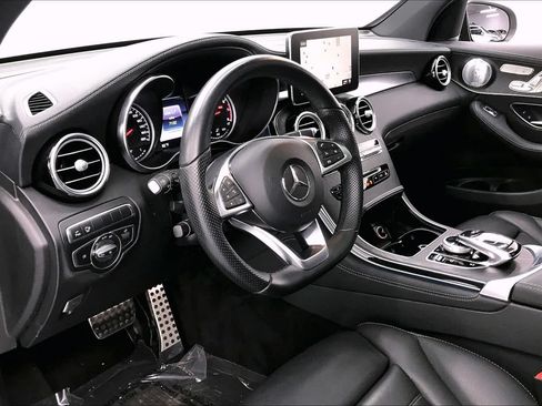 Certified 2017 Mercedes-Benz GLC 43 AMG 4MATIC image 21