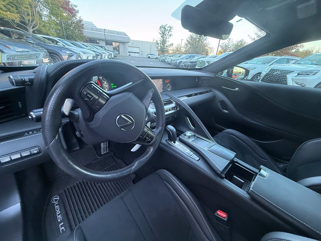 Used 2023 Lexus LC 500 Coupe w/ Dynamic Handling Package RWD image 7