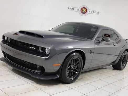 Used 2023 Dodge Challenger SRT Hellcat Redeye RWD image 4