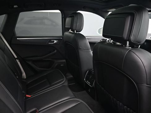 Used 2023 Porsche Macan GTS AWD/4WD image 7