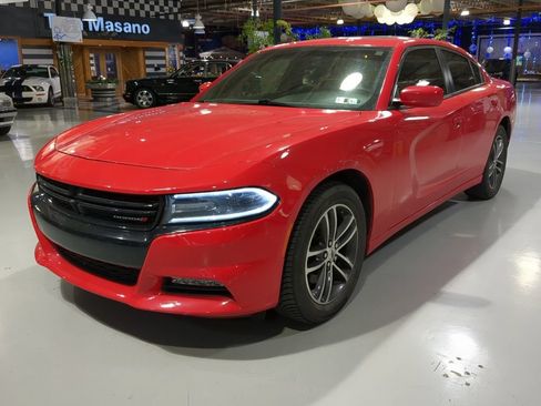 Used 2019 Dodge Charger SXT w/ Plus Group AWD/4WD image 1