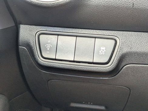 Used 2024 Kia Forte LXS image 22