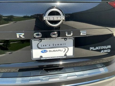 Used 2023 Nissan Rogue Platinum w/ Platinum Premium Package AWD/4WD image 4