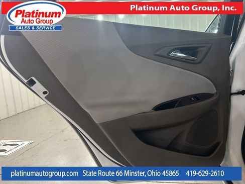 Used 2022 Chevrolet Malibu LT FWD image 48