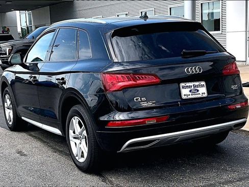 Used 2018 Audi Q5 2.0T Premium AWD/4WD image 3