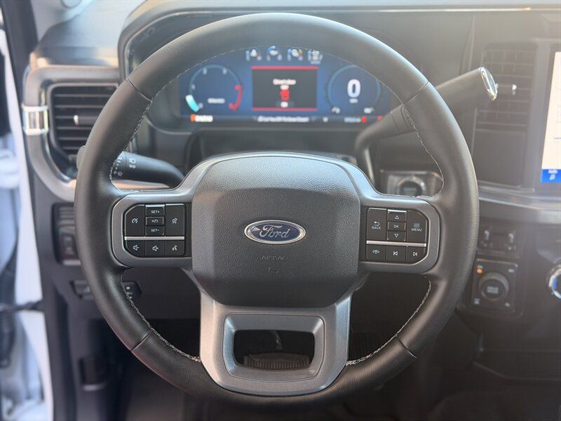 Used 2025 Ford F350 Lariat w/ Camper Package AWD/4WD image 20